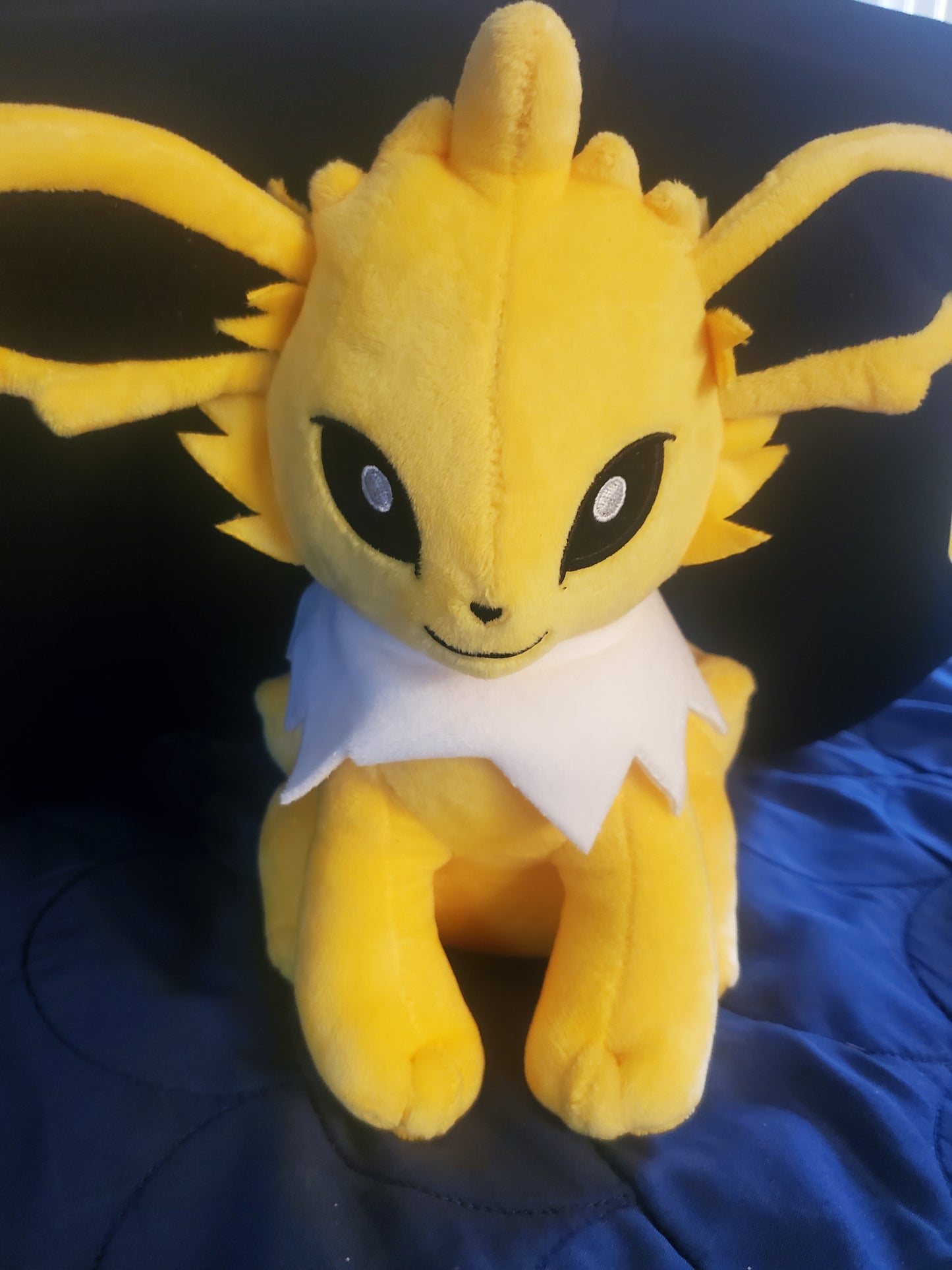 Pokemon Jolteon Plush Soft Stuffed Doll Toys Cute Kids Toy 27 CM