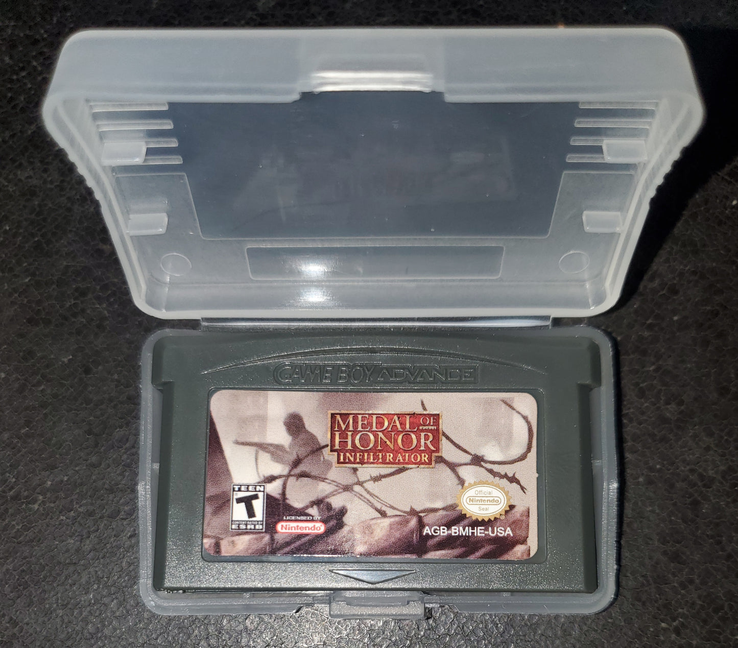 Medal of Honor Infiltrator GBA Video Game Boy Advance Nintendo