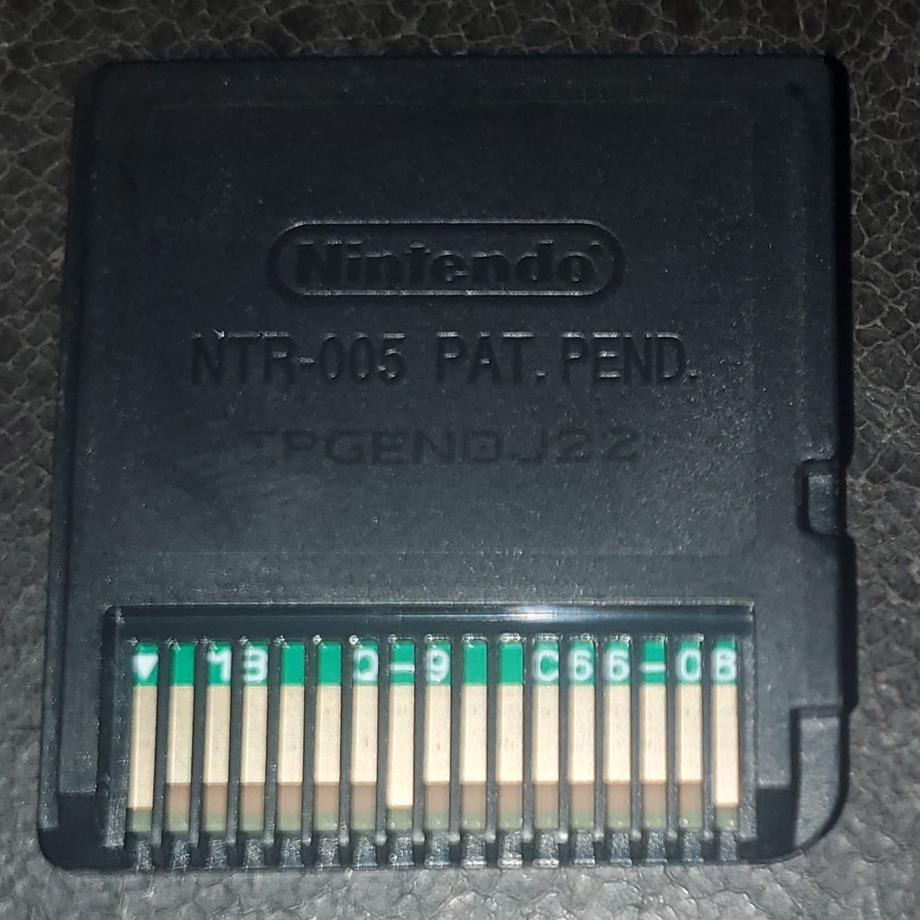 Pokemon HeartGold Video Game Nintendo DS