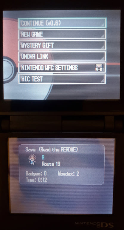 Pokemon Moemon Black and White 2 Video Game Nintendo DS with Box